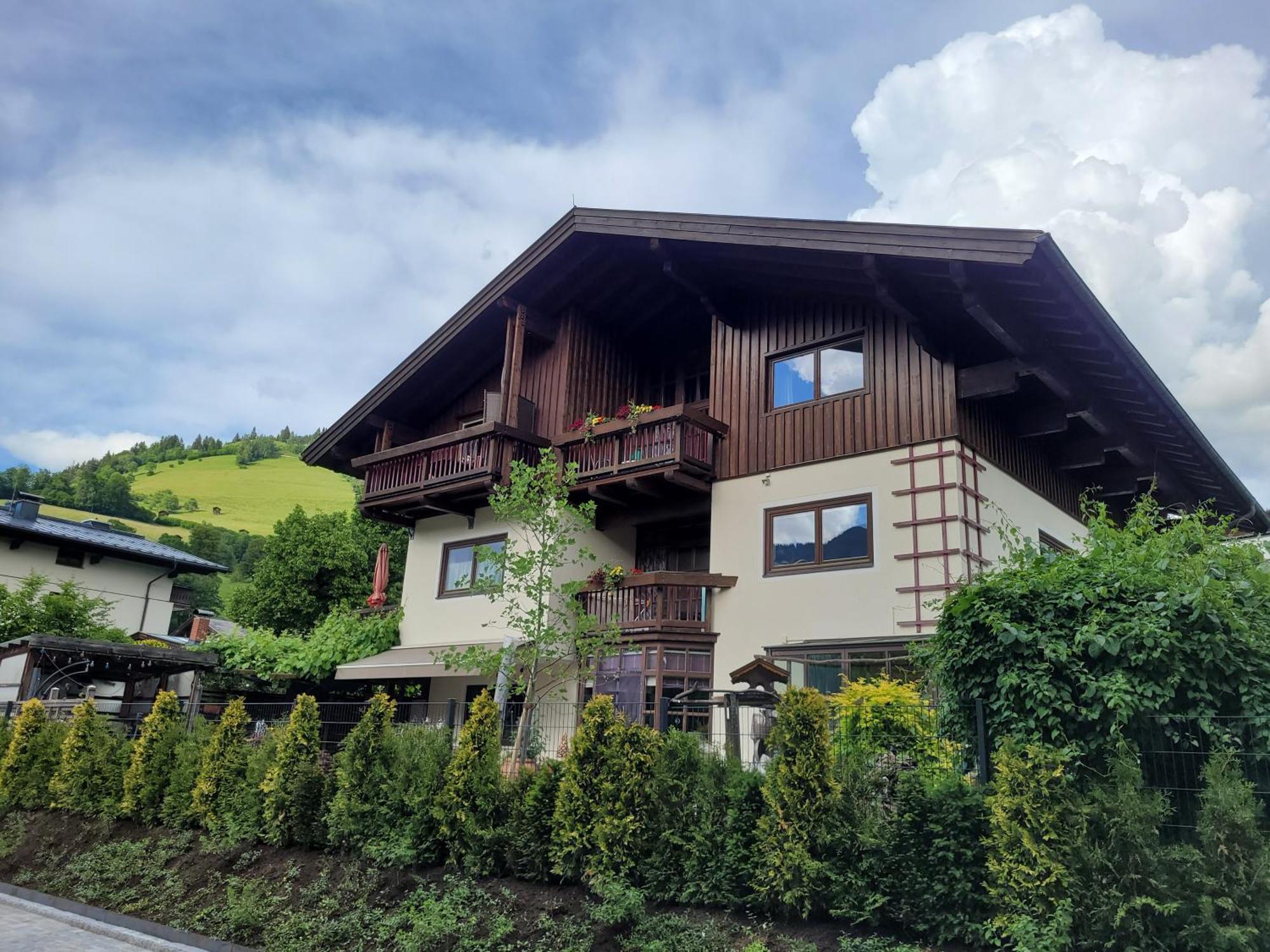 Appartementhaus Hollaus Zell am See Exterior foto